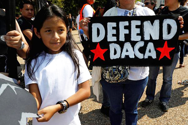 Dreamers Have Been Lining Up as Early as 3am to Renew Work Permit as DACA Ends